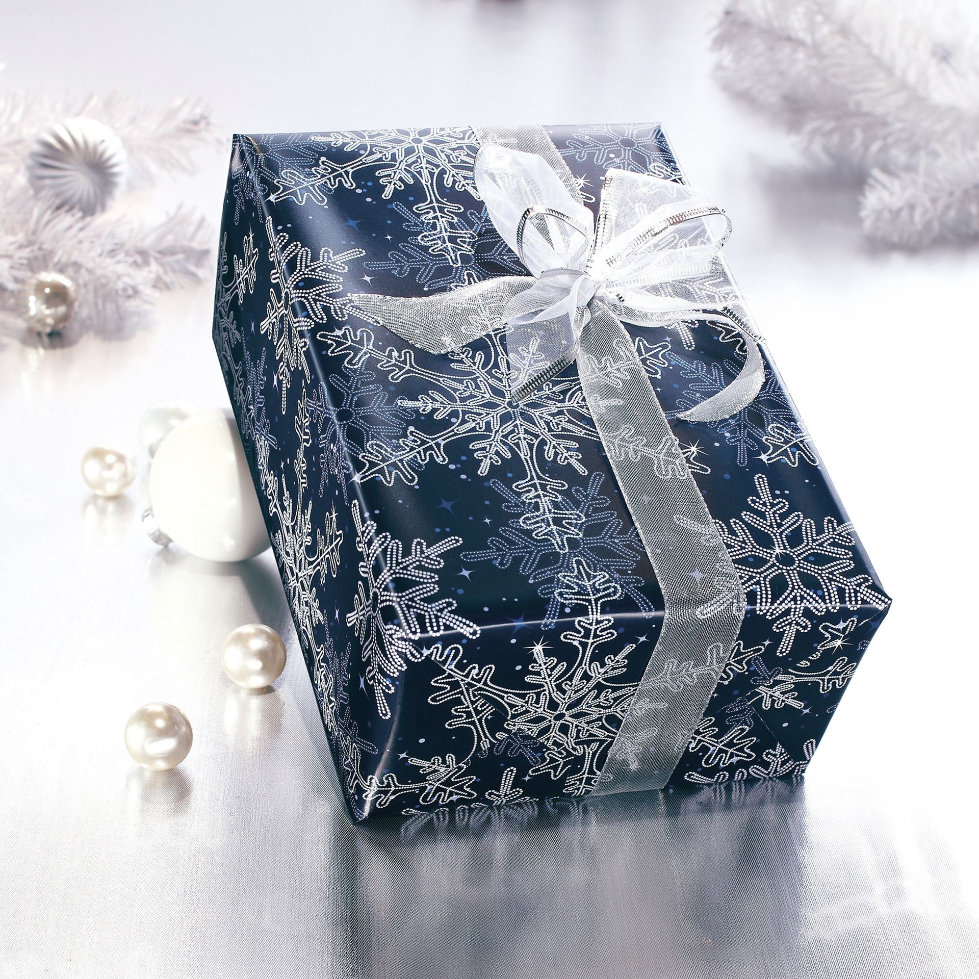 Geschenkpapier Frosty Night 80g 70cmx5m