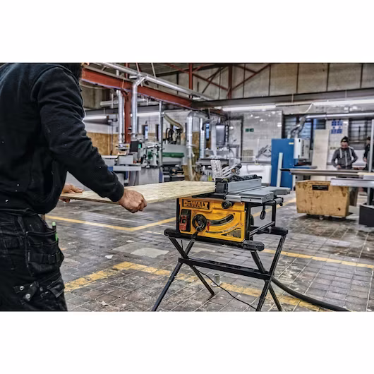 DeWalt Tischkreissäge 250 mm