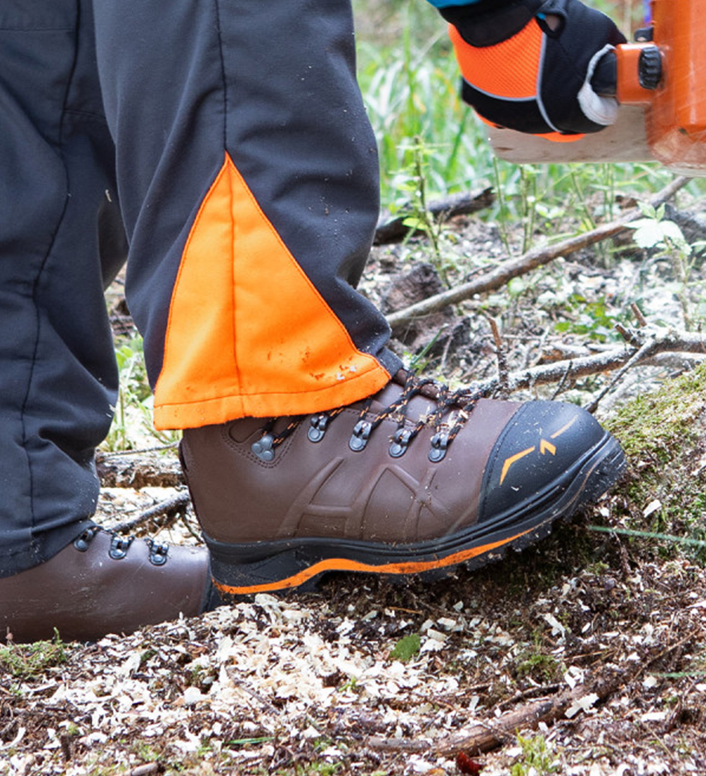Haix Trekker Mountain 2.0 Schnittschutzstiefel Gr. 41