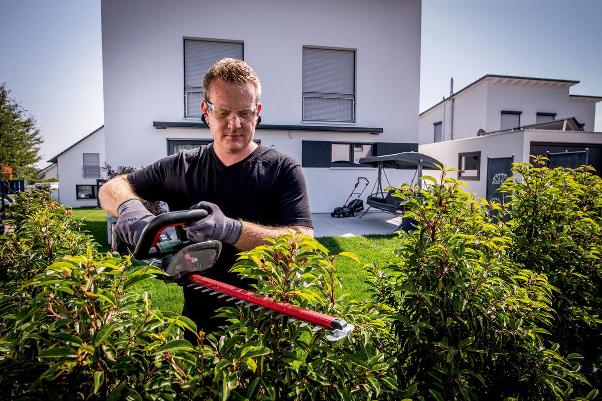 Akku-Heckenschere solo HS 18 LTX 45 Metabo ohne Akku ohne Ladegerät Karton