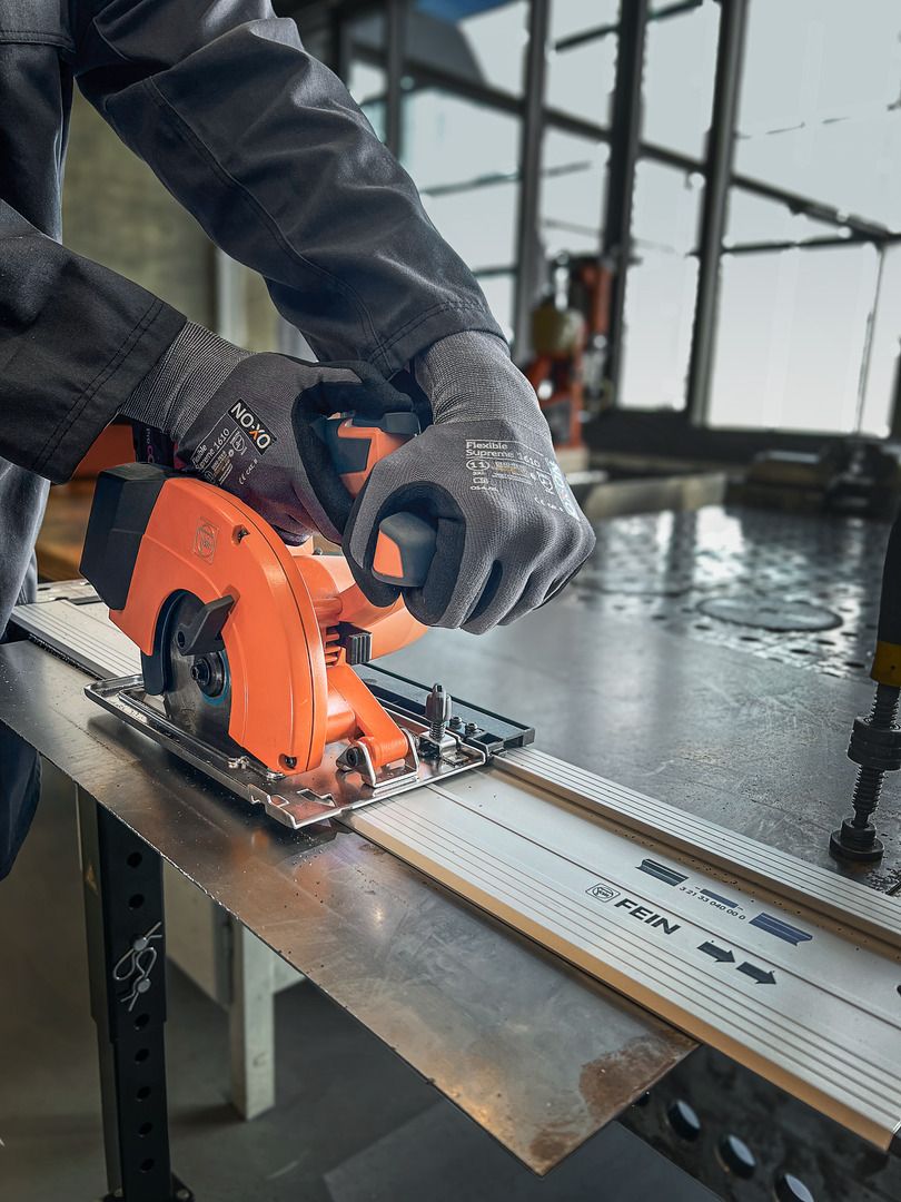 FEIN Kompakte Akku-Handkreissäge für Metall F-IRON Cut 57 AS