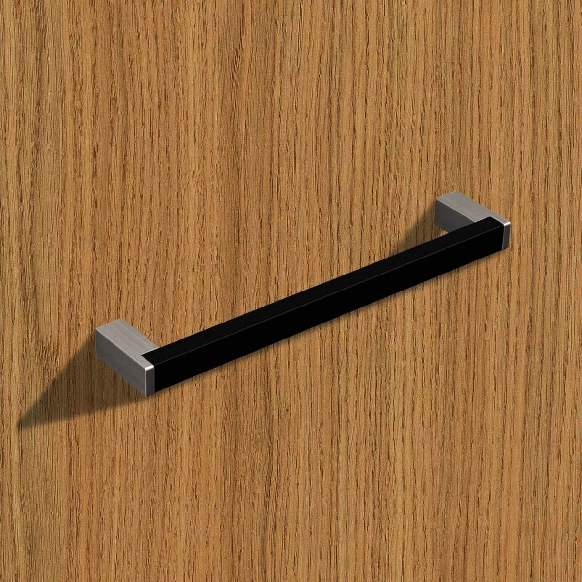 Griff Bermeo, Bohrabstand 96, L 109 mm, B 12 mm, H
