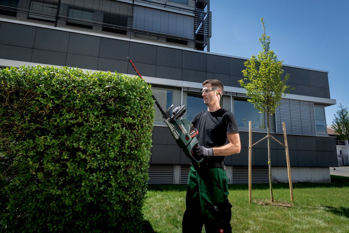 Akku-Heckenschere solo HS 18 LTX BL 55 Metabo ohne Akku ohne Ladegerät Karton