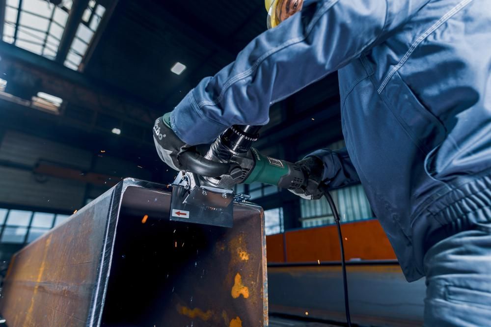 Metall-Kantenfräse KFMV 17-15 F metaBOX
