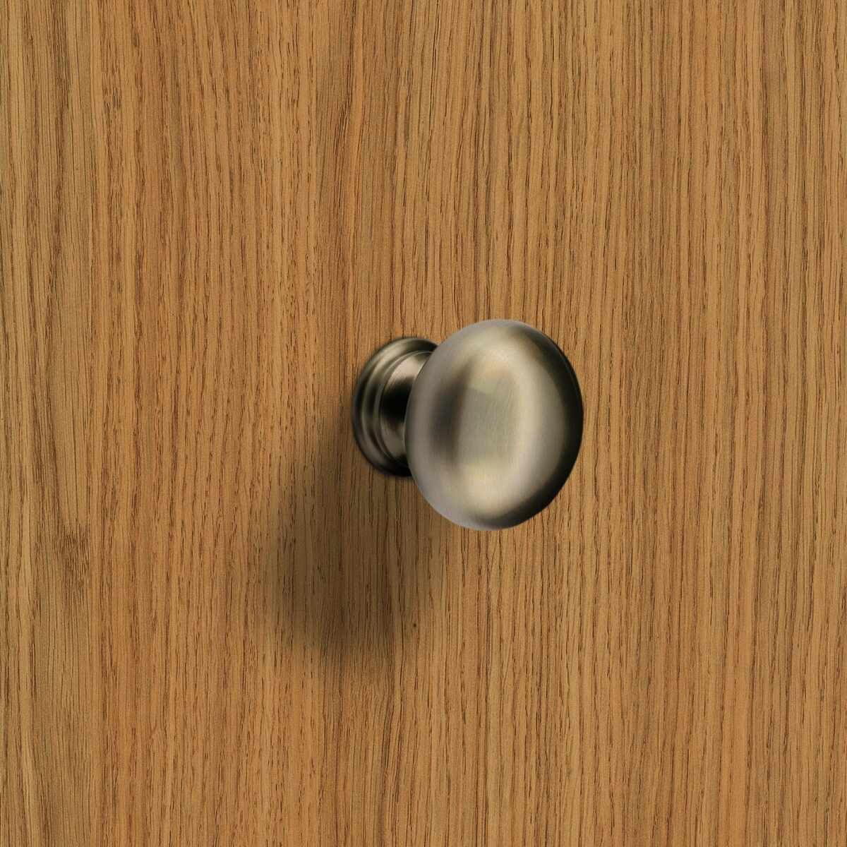 MÖBELKNOPF CIRPI Ø30 BR/EDELSTAHL OPTIK