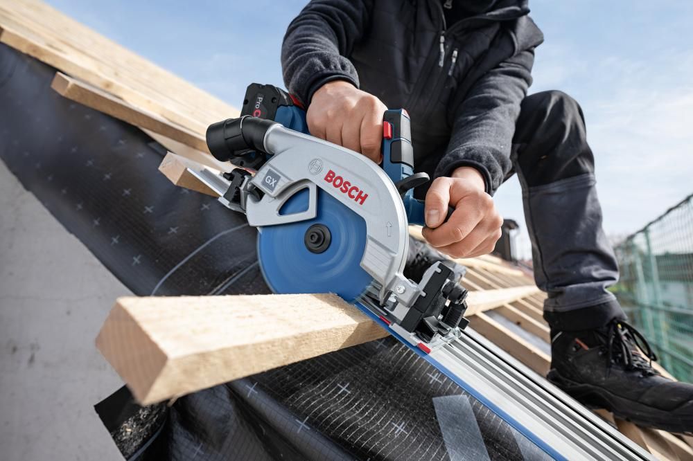 Akku-Handkreissäge solo GKS 18V-57-2 GX Bosch o. Akku, o. Ladegerät mit Führungsschiene
