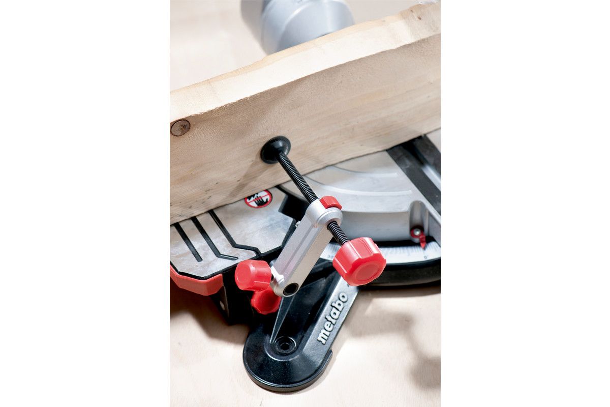 Kapp- und Gehrungssäge KGSV 216 M Metabo