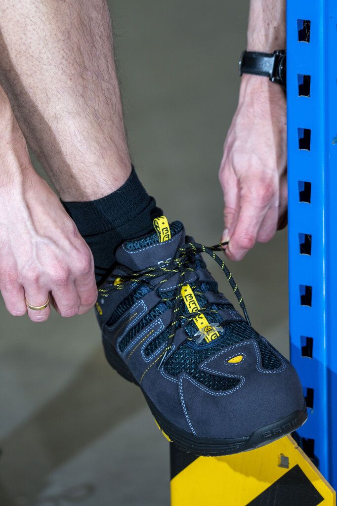 Halbschuh Rick2 71462, S1P SRC ESD, Gr. 36