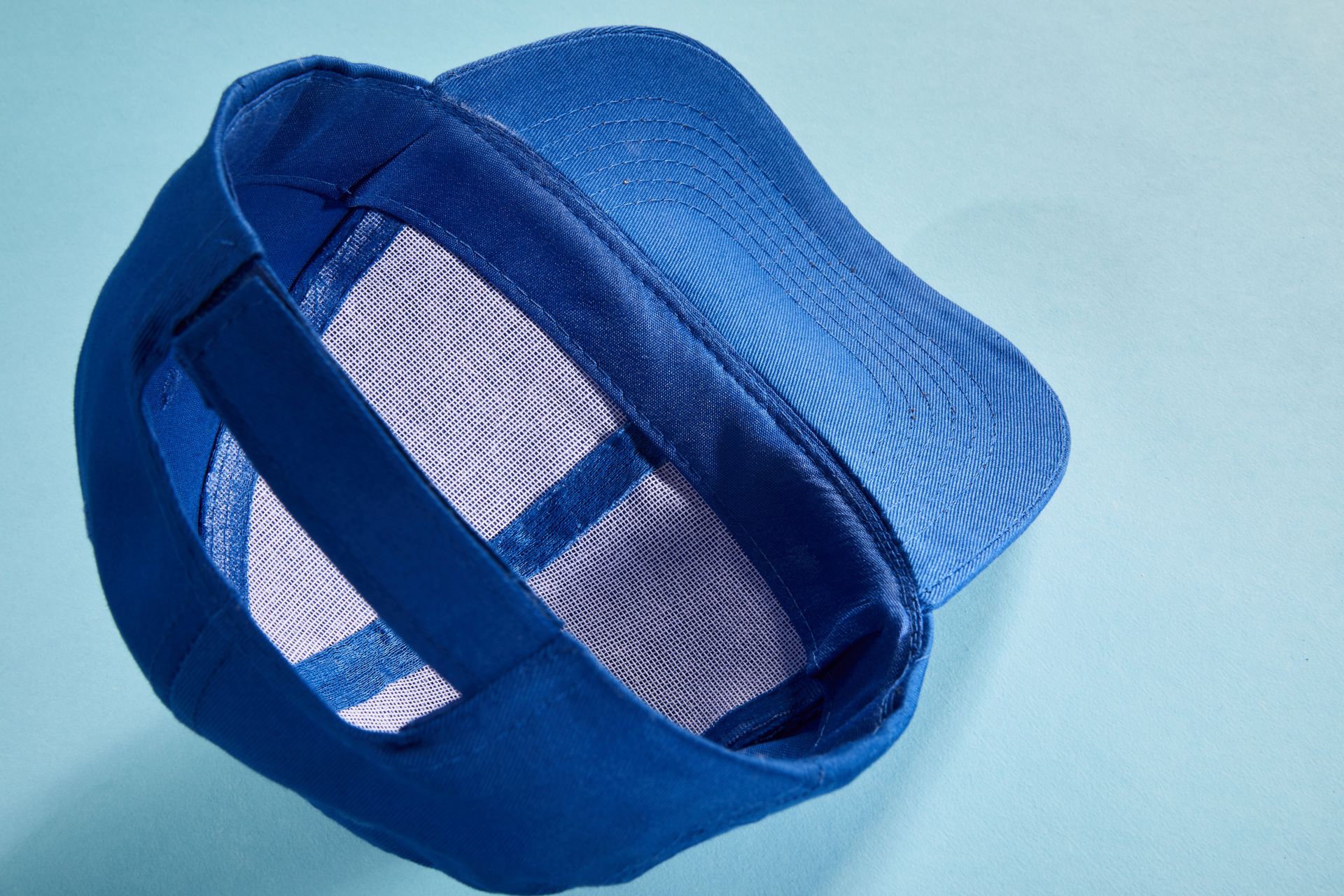 6 Panel Cap mit ungebürsteter Oberfläche