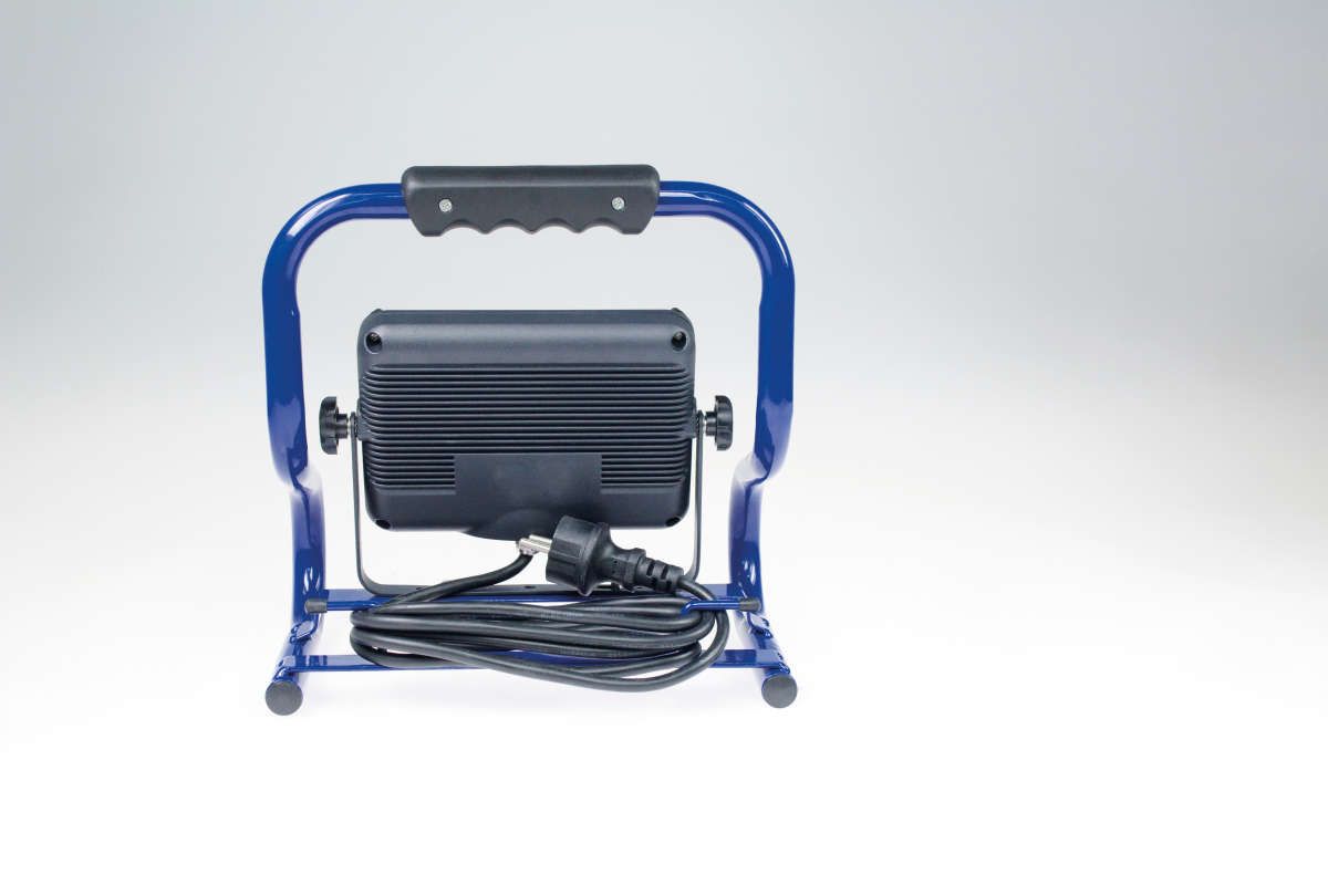 "Slimline" mobiler CHIP-LED-Strahler 20W