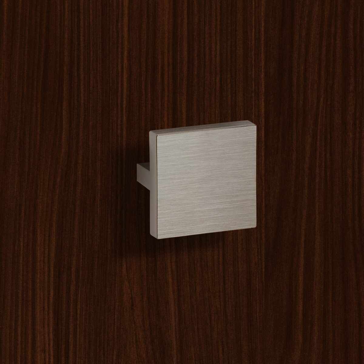 Griff Messana, Bohrabstand 32, L 42 mm, B 42 mm, H