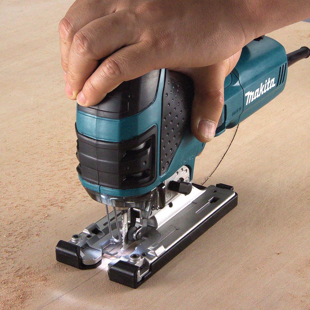 Makita Pendelhubstichsäge 4351FCTJ