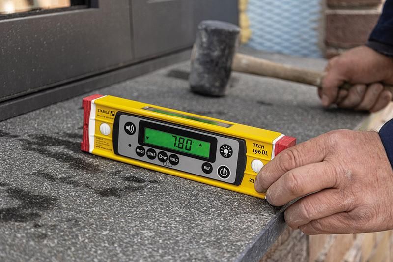 STABILA Elektronik-Wasserwaage TECH 196 DL, 23 cm