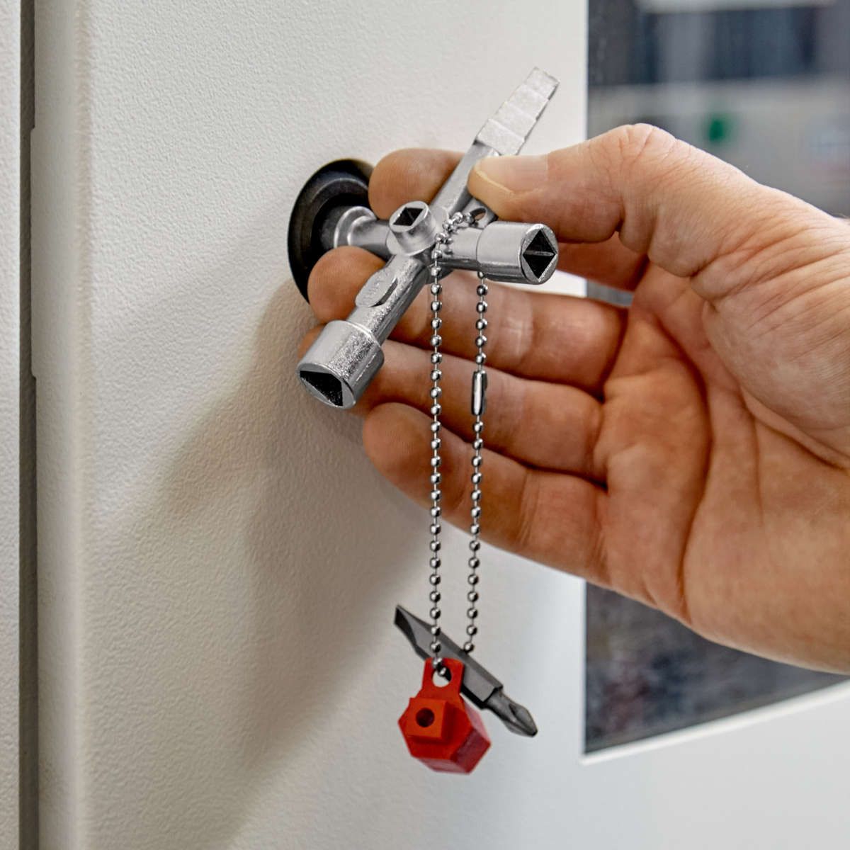 KNIPEX 00 11 04 Profi-Key für gängige Absperrsysteme 90 mm (SB-Karte/Blister)