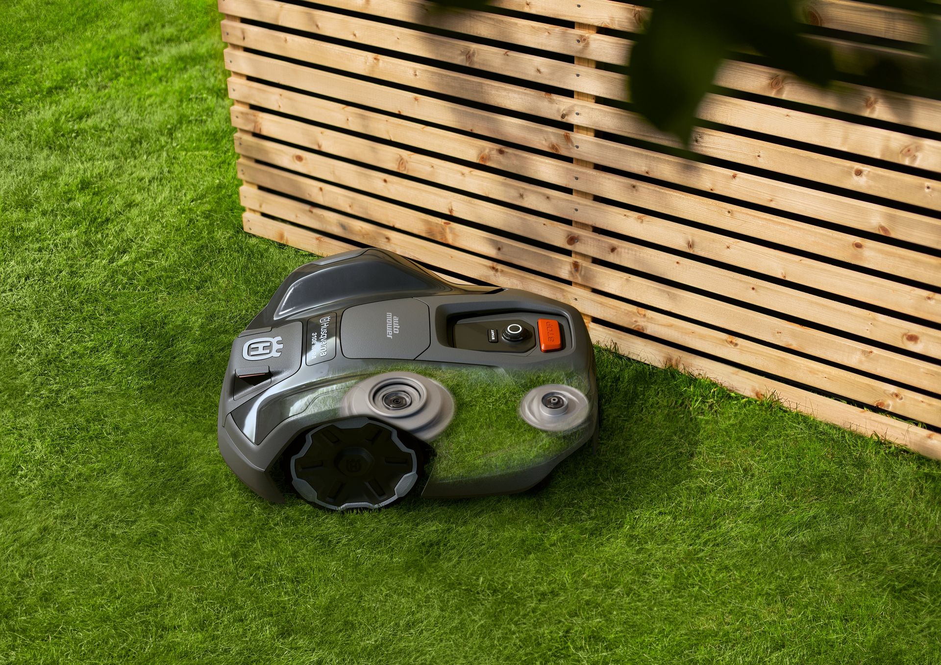 Husqvarna Automower® AM310E NERA