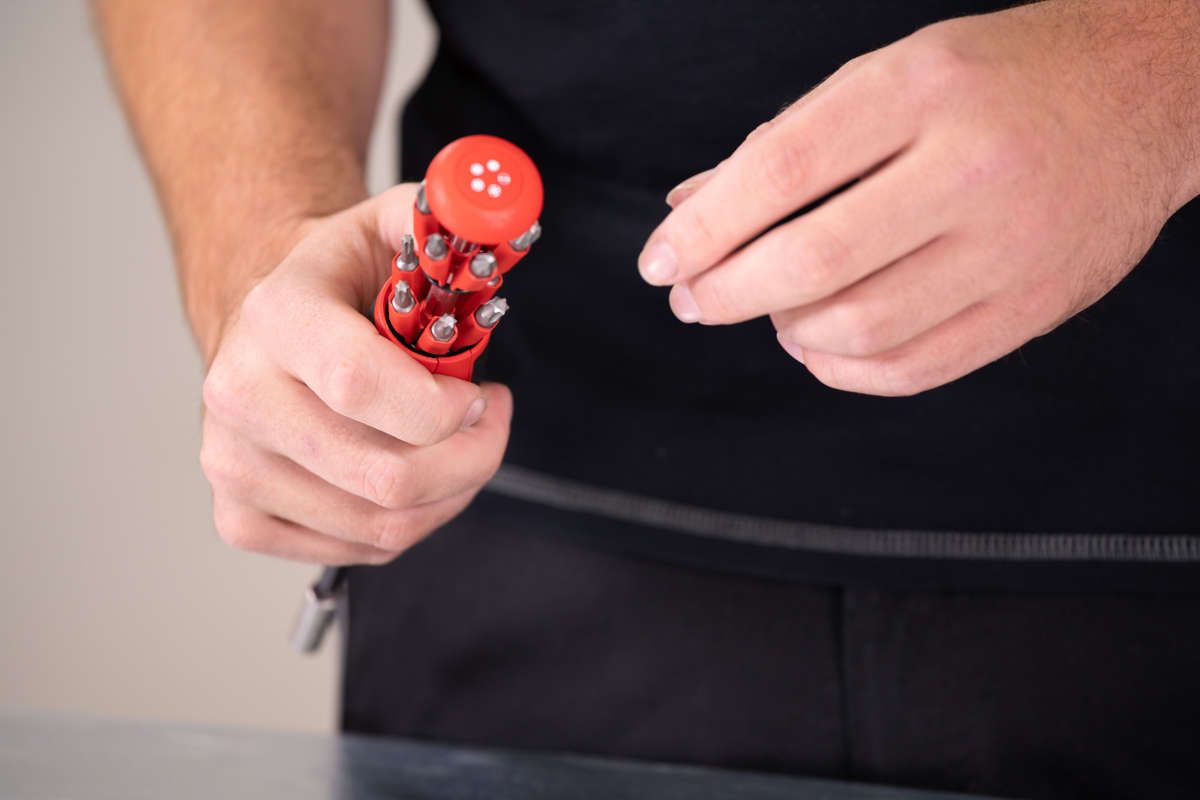 Wiha Schraubendreher mit Bit Magazin LiftUp 25 magnetisch gemischt mit 12 Bits, 1/4" (38601)