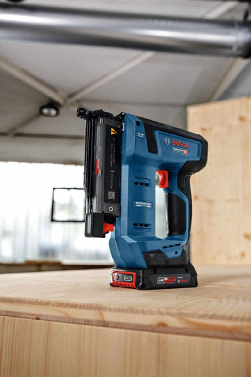 Akku-Holznagler GNH 18V-35 in L-BOXX