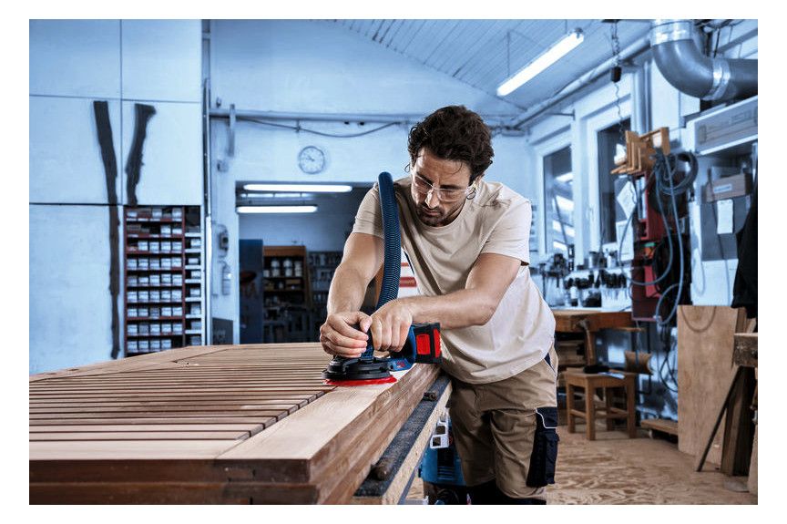 BOSCH Exzenterschleifer im Karton
