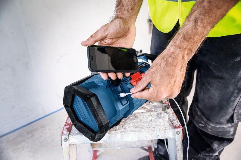 Bosch Power-Radiobox GPB18V-3SC (solo; C)