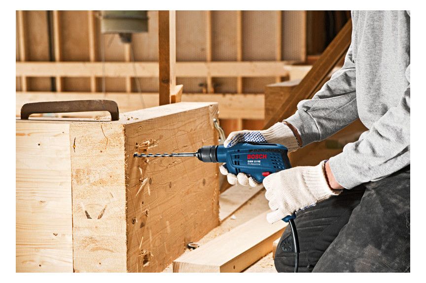 BOSCH Bohrmaschine im Karton