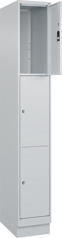 Fächerschrank CLASSIC B300xT500xH1950 mm RAL 7035/7035, 1x3 Fächermit 100 mm hohem Sockel