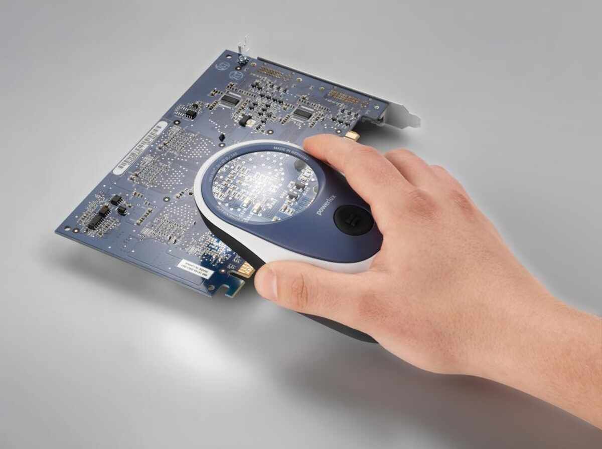 Leuchtlupe powerlux 3,5x 8000K kaltweiß ESCHENBACH