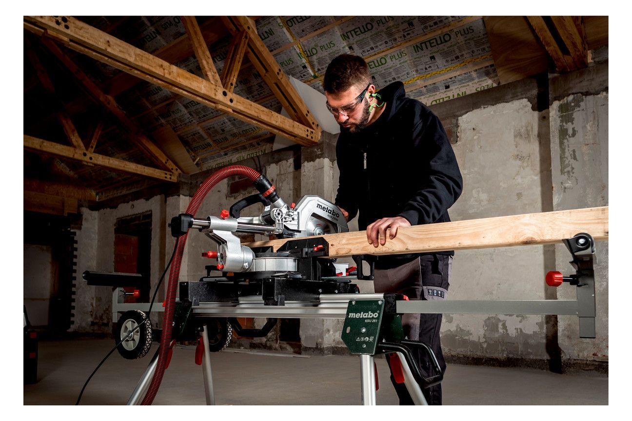 METABO Kapp- & Gehrungssäge, 230V
