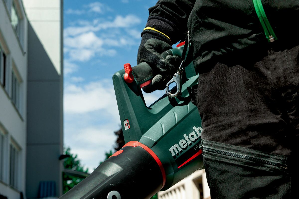 Akku-Laubbläser solo LB 18 LTX BL Metabo ohne Akku ohne Ladegerät metaBOX