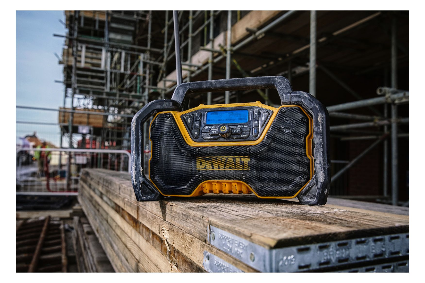 DeWALT Akku-Baustellenradio