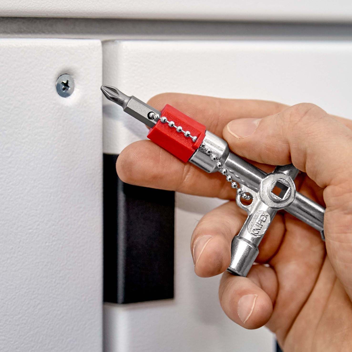 KNIPEX Schaltschrankschlüssel der Standard Schaltschrankschlüssel
