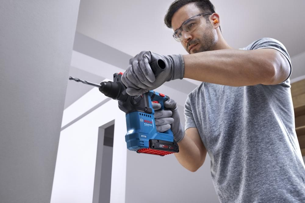 Akku-Kombihammer solo GBH 18V-18 Bosch ohne Akku ohne Ladegerät Karton