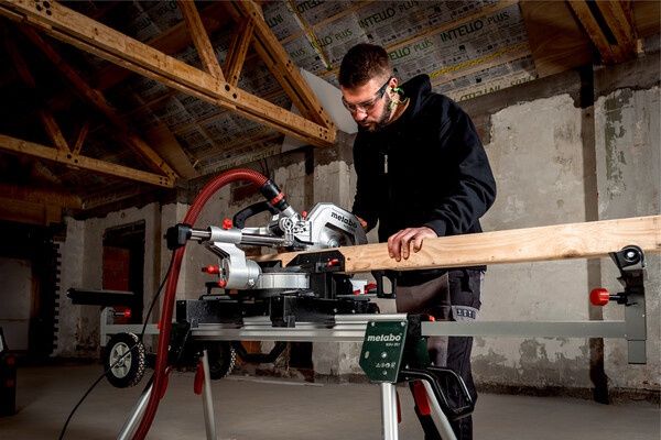 METABO Kapp- & Gehrungssäge, 230V