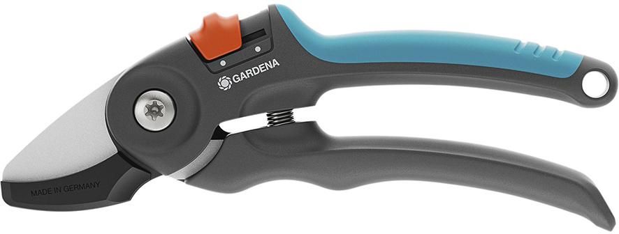 Gartenschere PremiumCut trockenes Holz