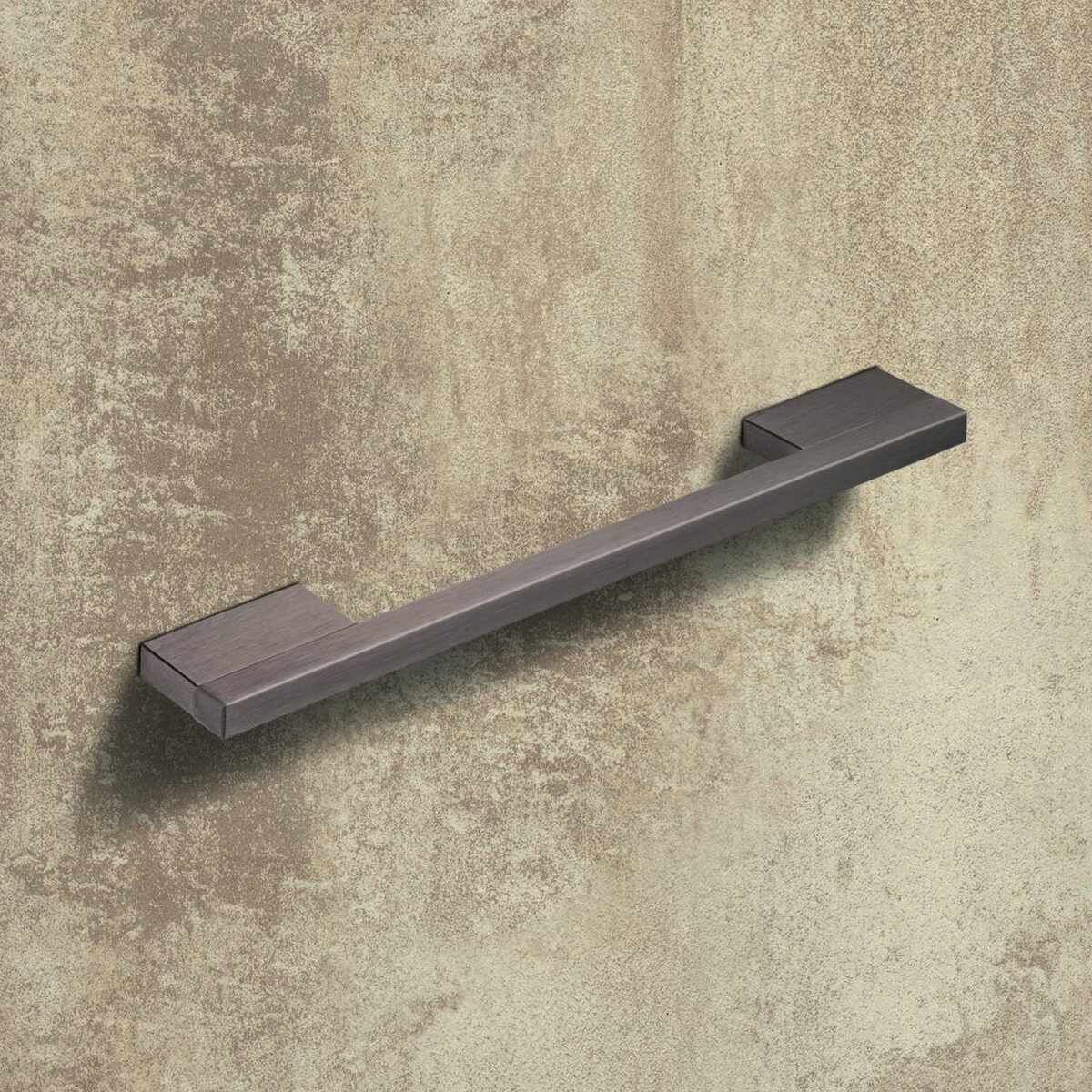 Griff Imperia, Bohrabstand 192, L 220 mm, B 9 mm,