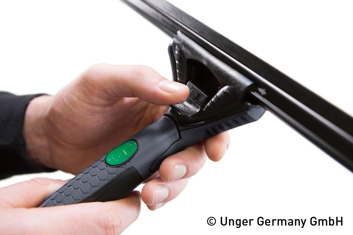 ErgoTec®-NINJA Fensterwischer 35cm, kpl., 40°