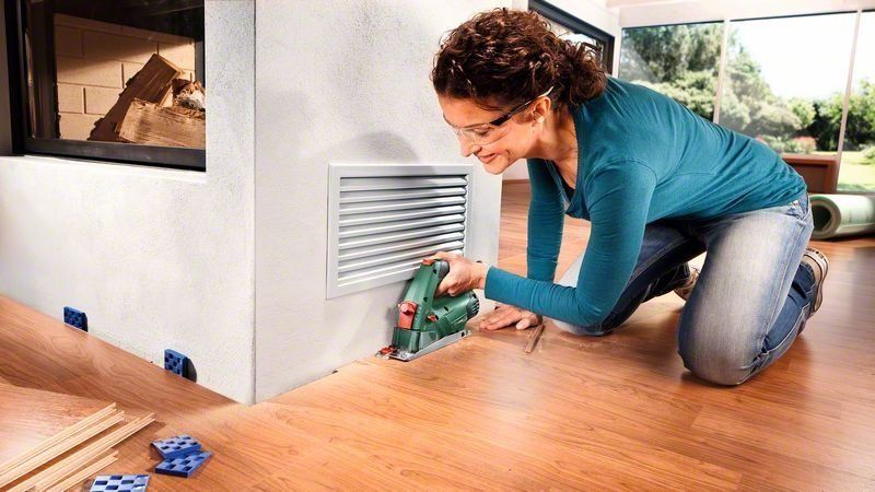 Bosch Mini-Handkreissäge PKS 16 Multi
