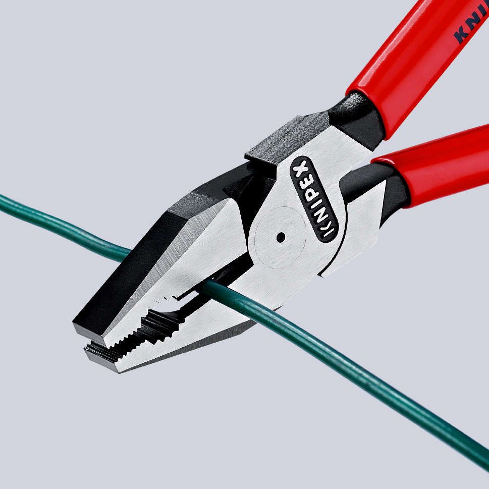 KNIPEX 02 02 200 Kraft-Kombizange mit Mehrkomponenten-Hüllen schwarz atramentiert 200 mm