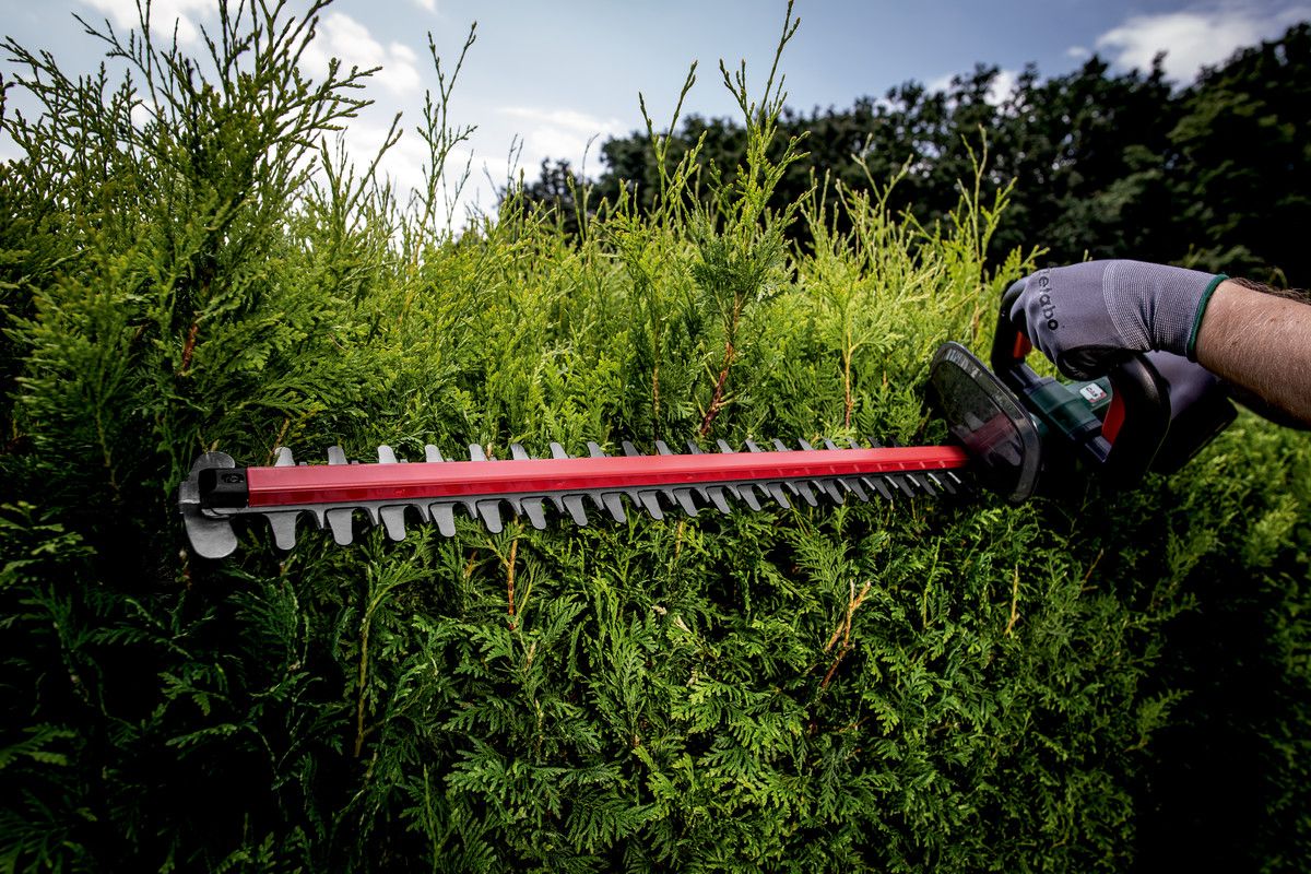 Akku-Heckenschere solo HS 18 LTX 45 Metabo ohne Akku ohne Ladegerät Karton