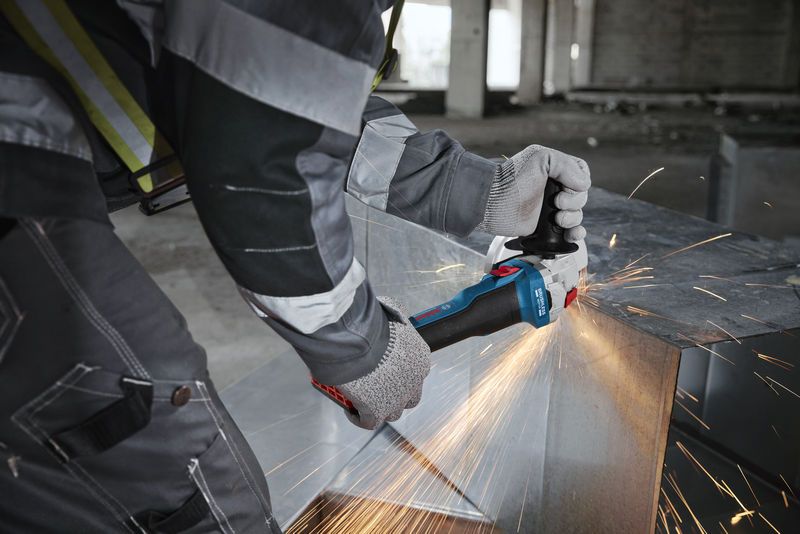 Bosch Akku-Winkelschleifer GWS 18V-8