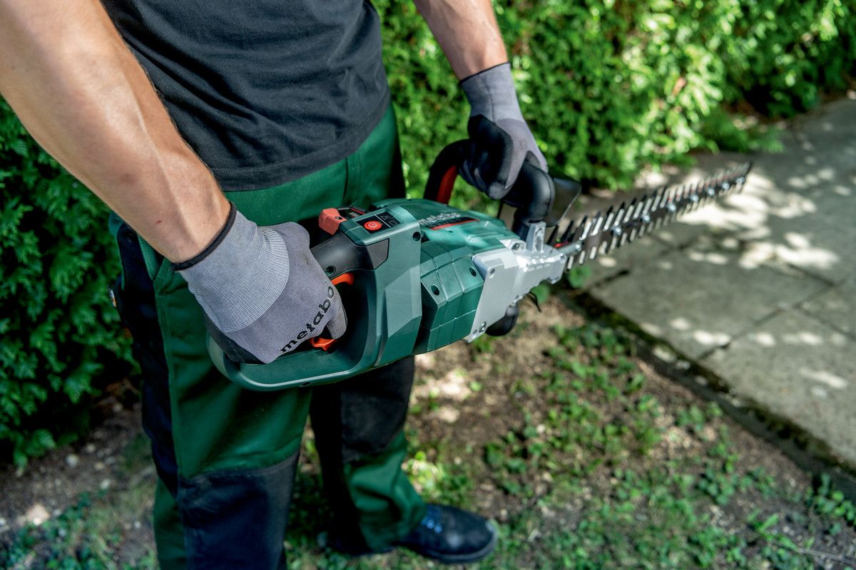 Akku-Heckenschere solo HS 18 LTX BL 55 Metabo ohne Akku ohne Ladegerät Karton