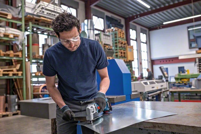 Bosch Akku-Blechschere GSC 18V-16 E