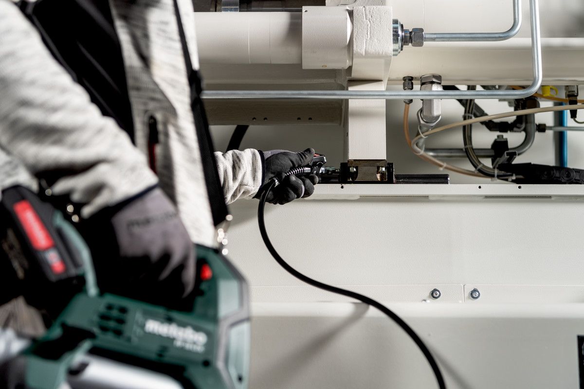 Akku-Fettpresse solo FP 18 LTX Metabo ohne Akku ohne Ladegerät Karton