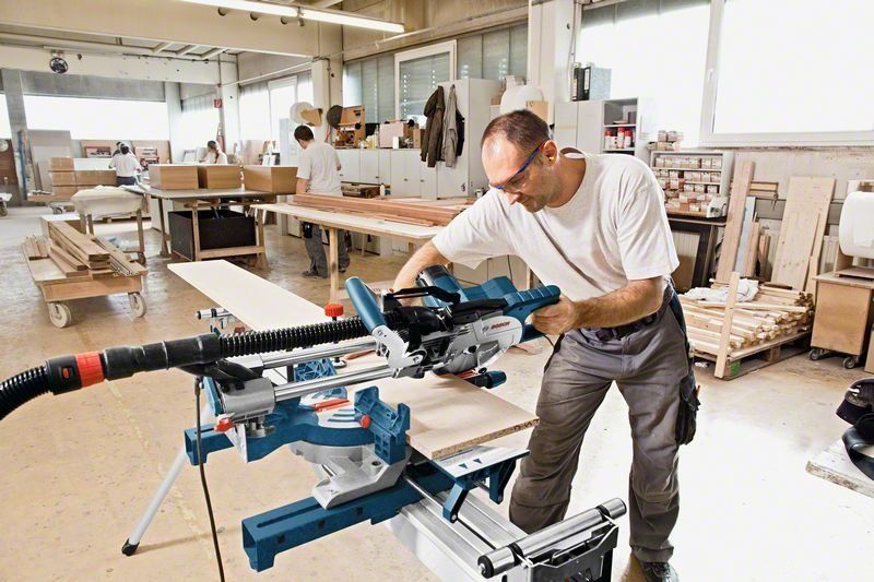 Bosch Paneelsäge GCM 8 SJL