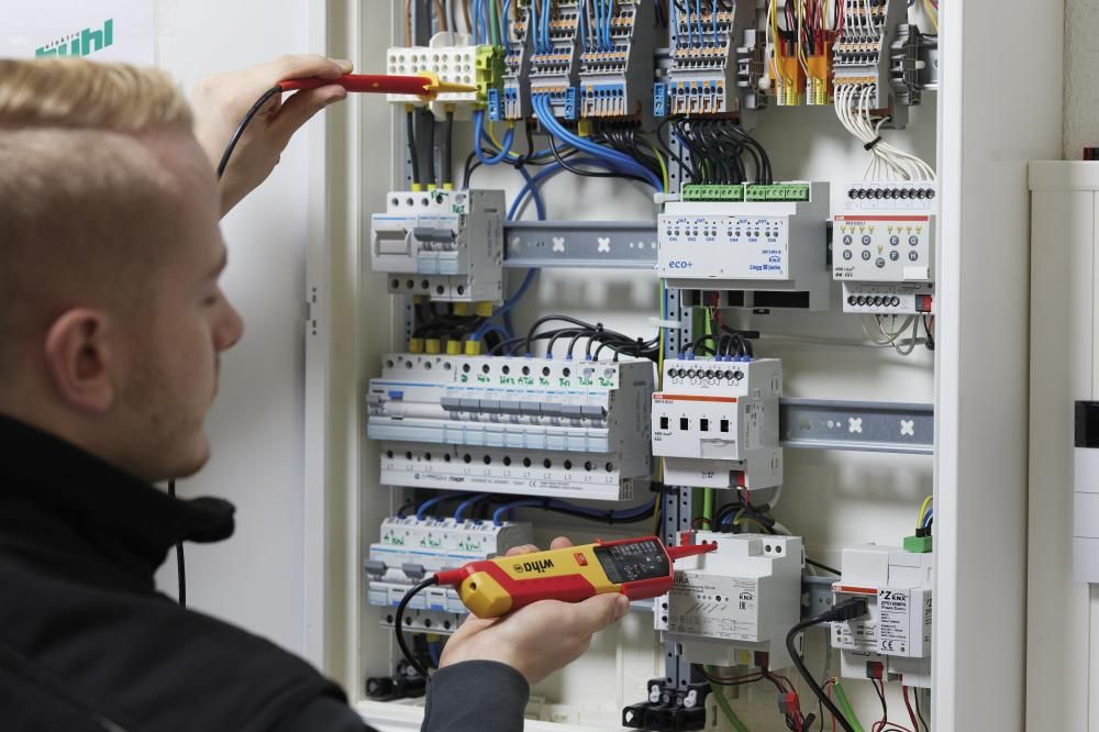WIHA Spannungsprüfer 0,5-1000V AC/DC CAT IV 1000V