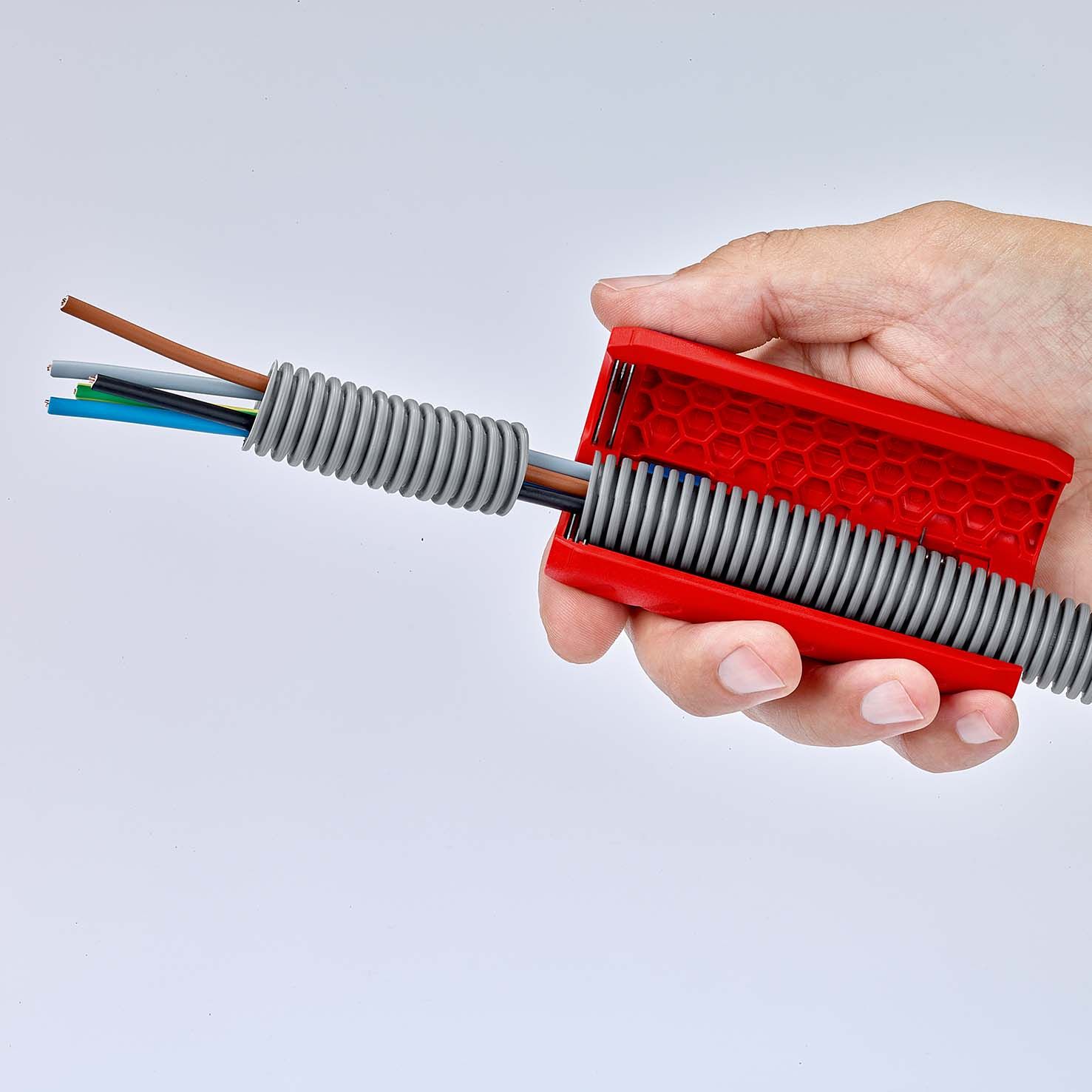 KNIPEX TwistCut® Wellrohrschneider 100 mm