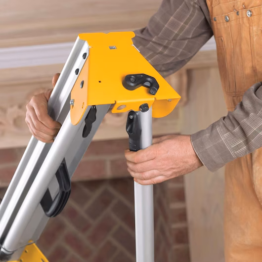 DeWalt Paneelsäge 305 mm