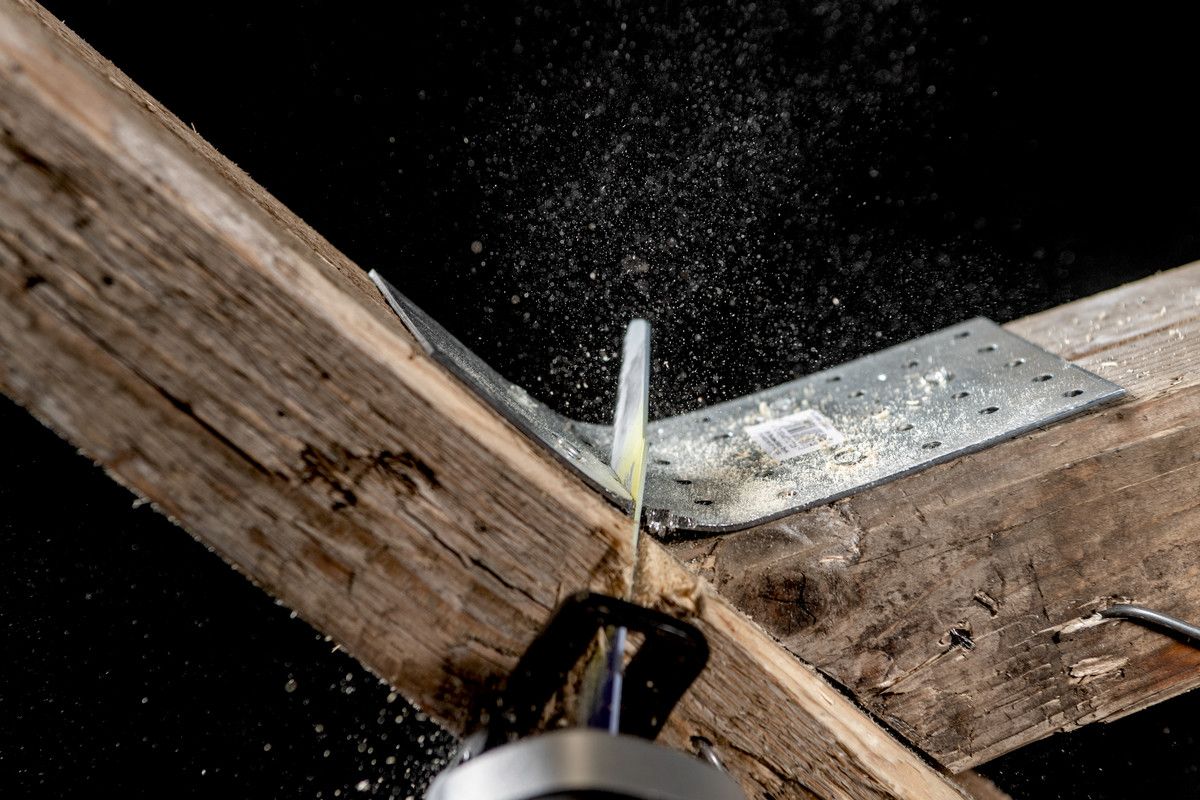 Akku-Säbelsäge solo SSEP 18 LTX BL MVT ohne Akku ohne Ladegerät metaBOX