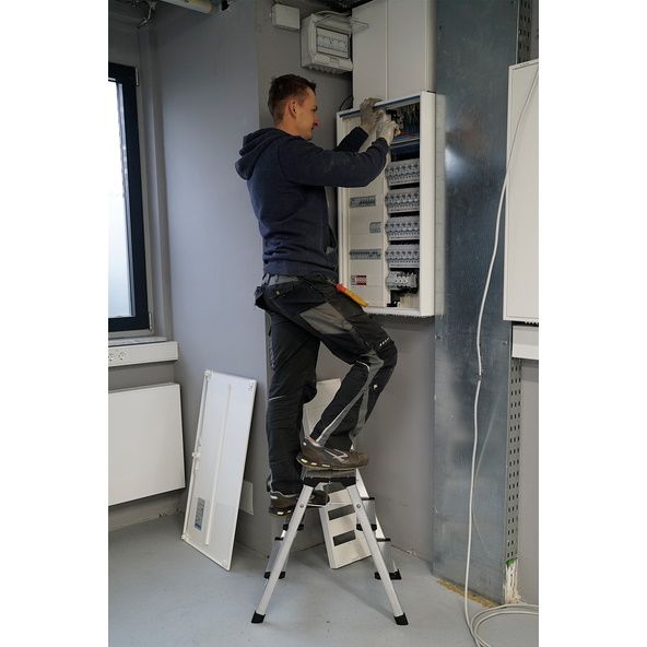 KS Aluminium-Stufenstehleiter