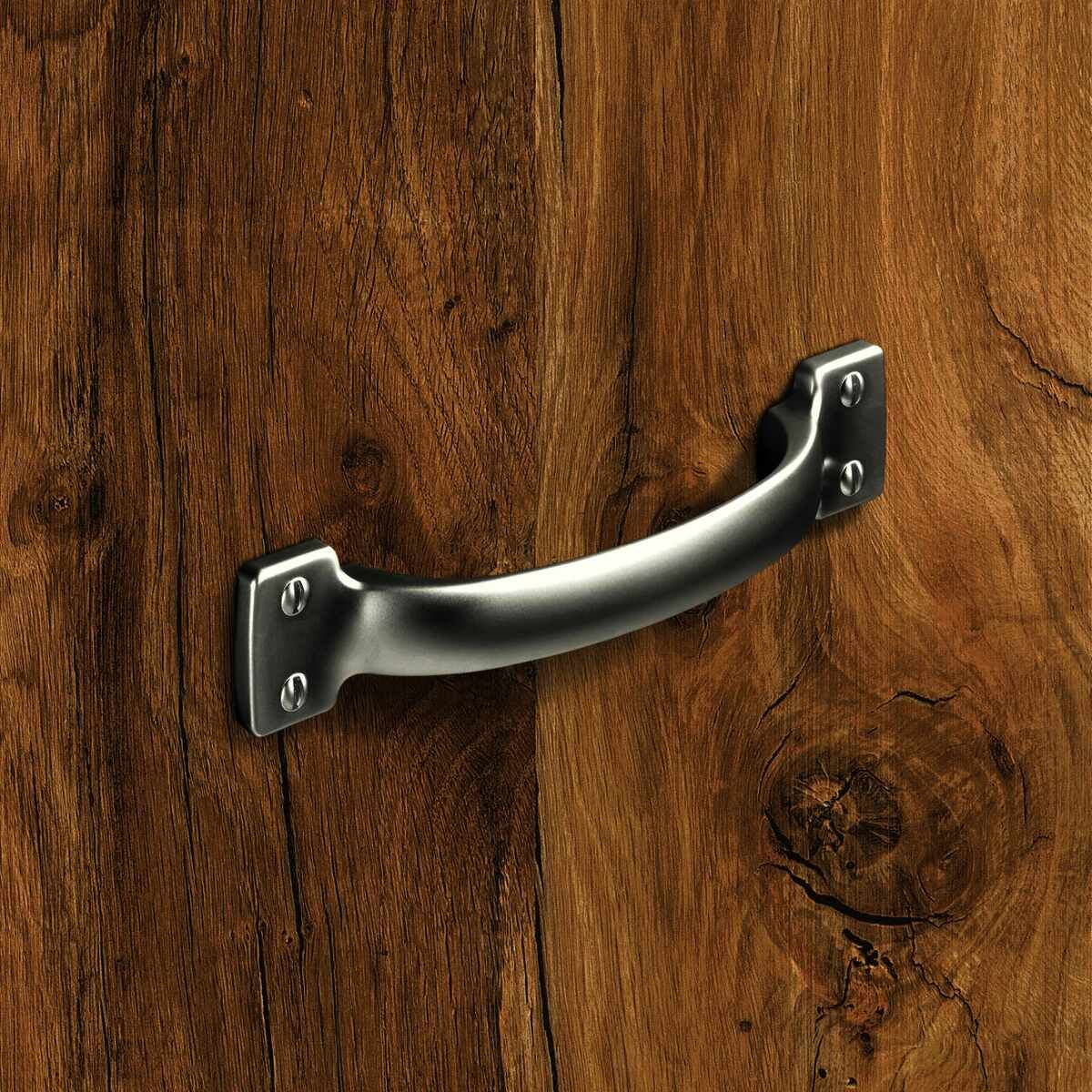 Griff Flavia, Bohrabstand 96, L 145 mm, B 28 mm, H